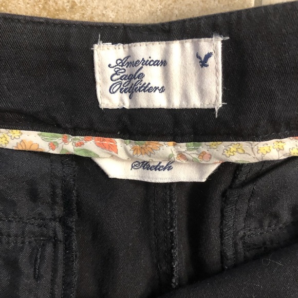 American Eagle Shorts White Bundle - Picture 2 of 3